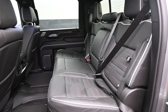 Used 2025 GMC Sierra 2500 AT4X AWD/4WD image 12