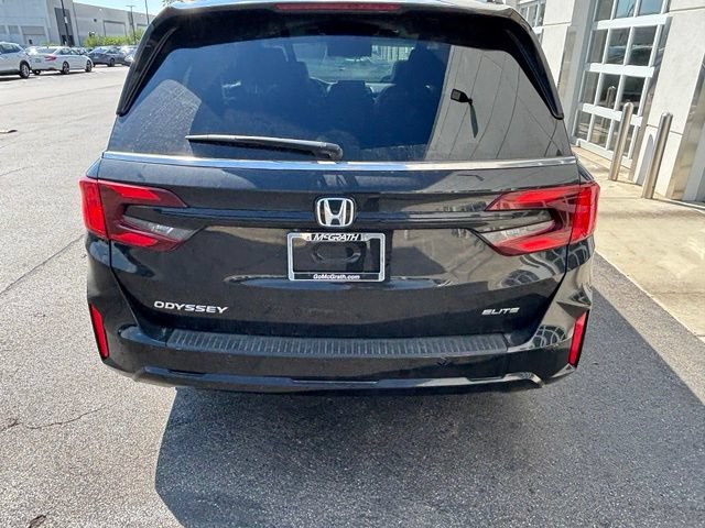 Used 2025 Honda Odyssey Elite image 4