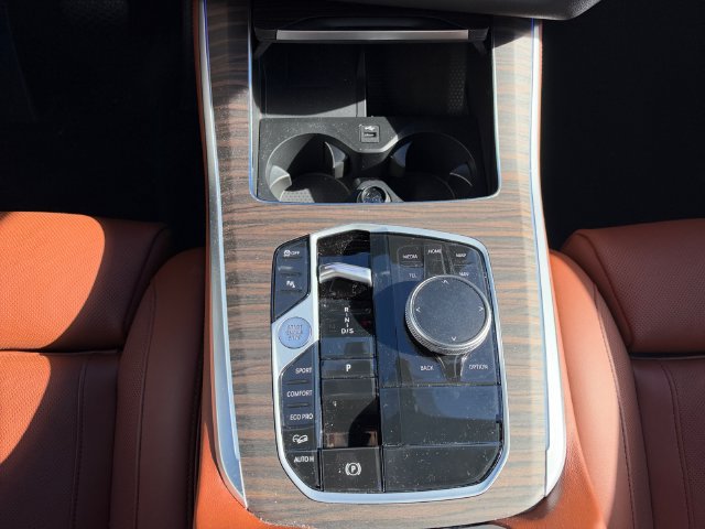 Certified 2026 BMW X5 xDrive40i w/ Climate Comfort Package AWD/4WD image 11
