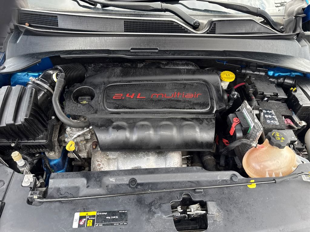 Used 2018 Jeep Compass Latitude w/ Cold Weather Group image 13