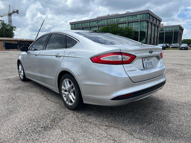 Used 2013 Ford Fusion SE FWD image 7