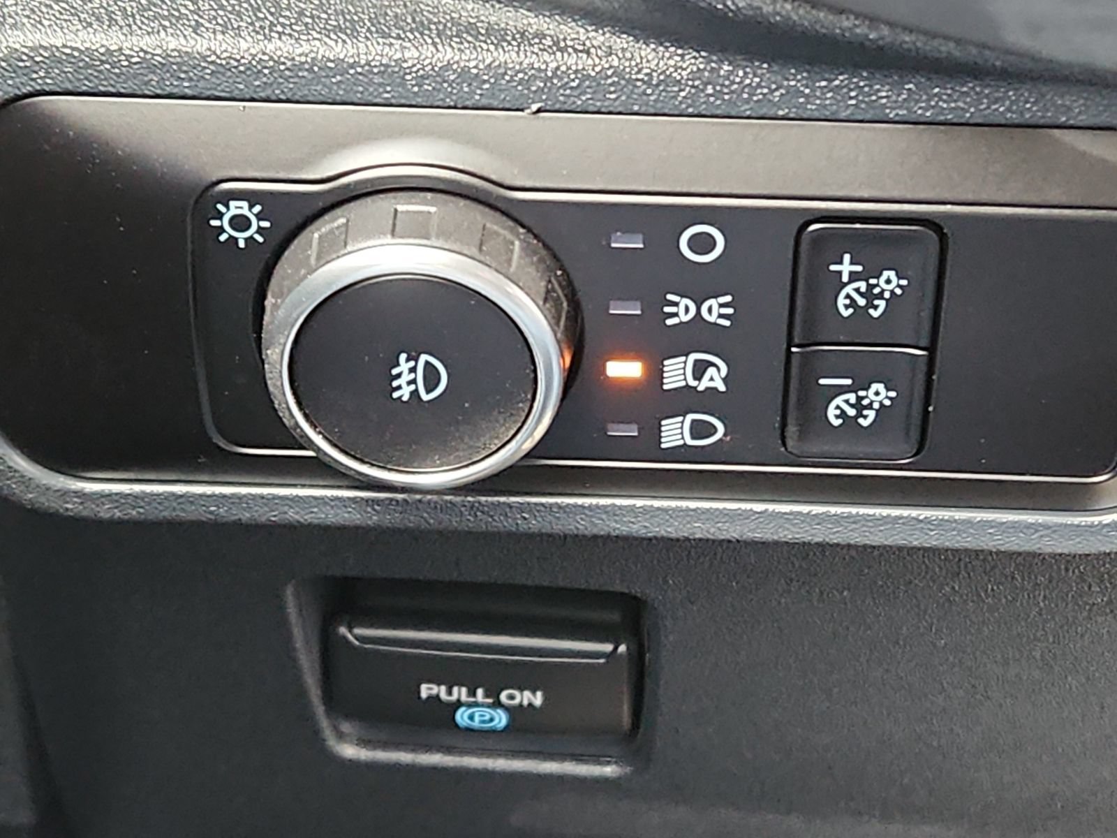 Used 2025 Ford Bronco Badlands AWD/4WD image 17