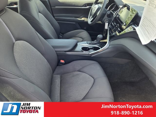 Used 2024 Toyota Camry LE FWD image 15
