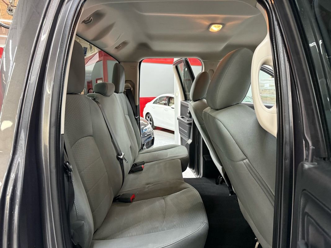 Used 2015 RAM 1500 ST w/ SXT Appearance Group image 21