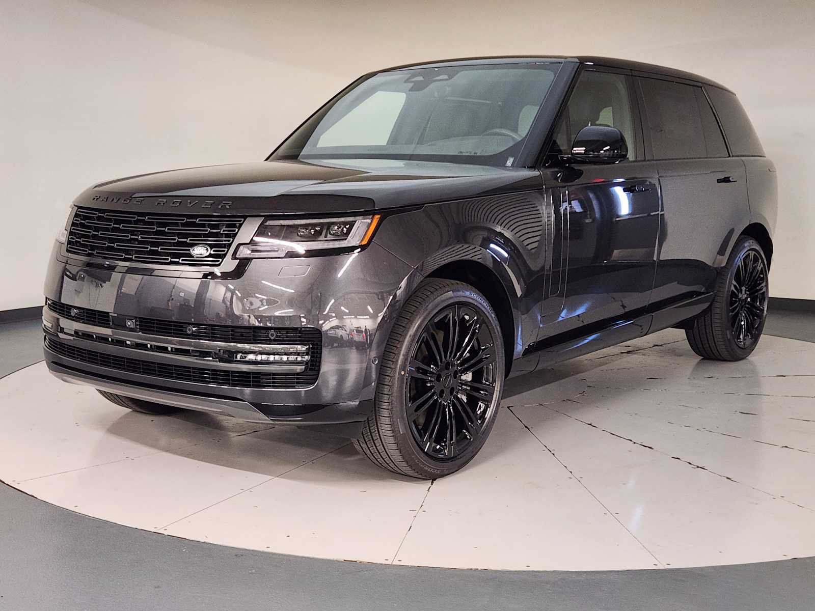 New 2026 Land Rover Range Rover Long Wheelbase SE AWD/4WD image 1