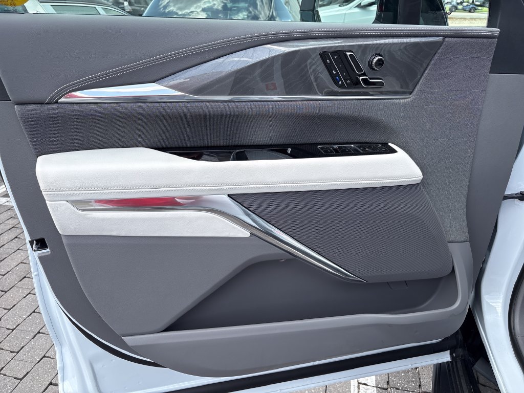 New 2026 Cadillac Escalade IQ AWD Sport 1 w/ LPO, Floor Liner Package image 14