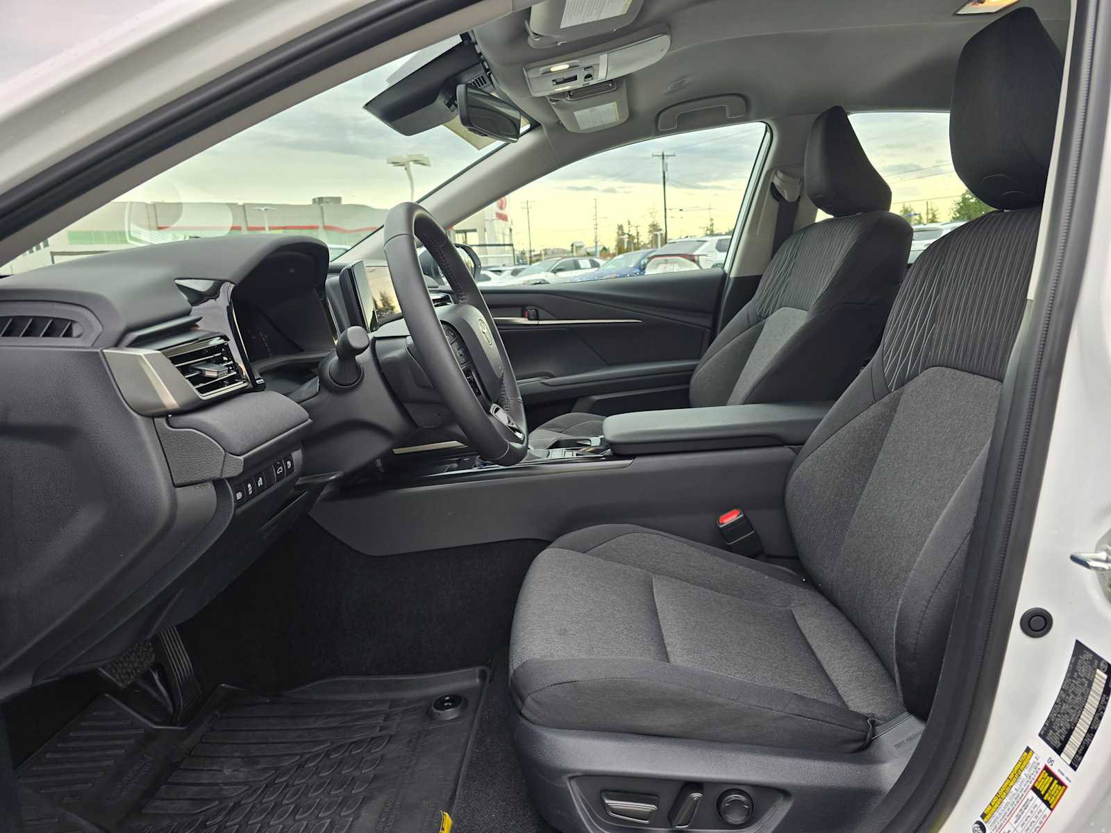 Used 2026 Toyota Camry LE w/ Convenience Package image 20