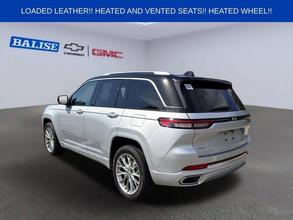 Used 2023 Jeep Grand Cherokee Summit AWD/4WD image 5