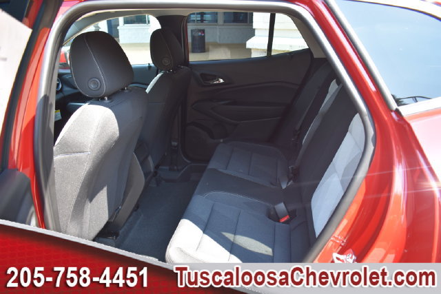 New 2026 Chevrolet Trax LS w/ LS Convenience Package FWD image 15