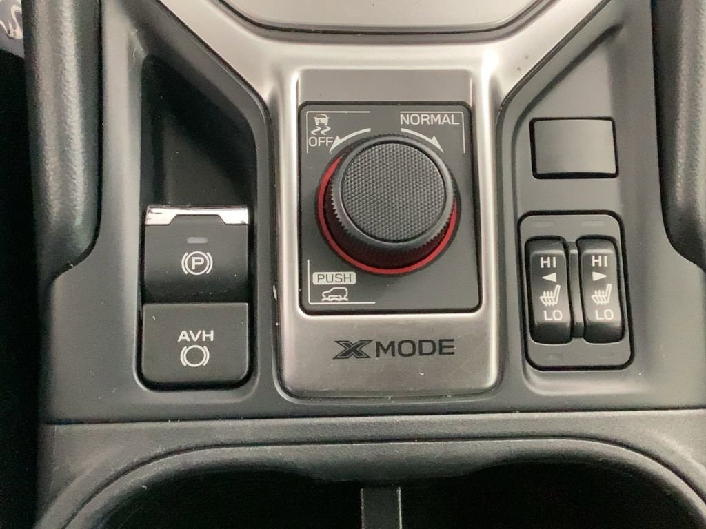 Used 2022 Subaru Forester Premium image 31