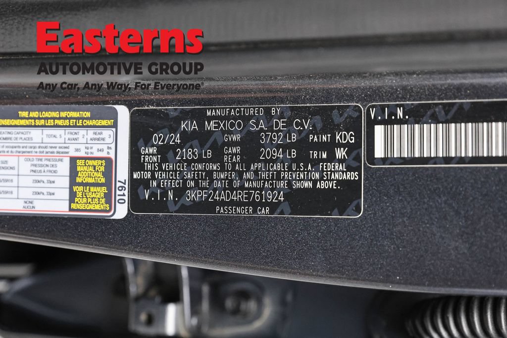 Used 2024 Kia Forte LXS FWD image 35