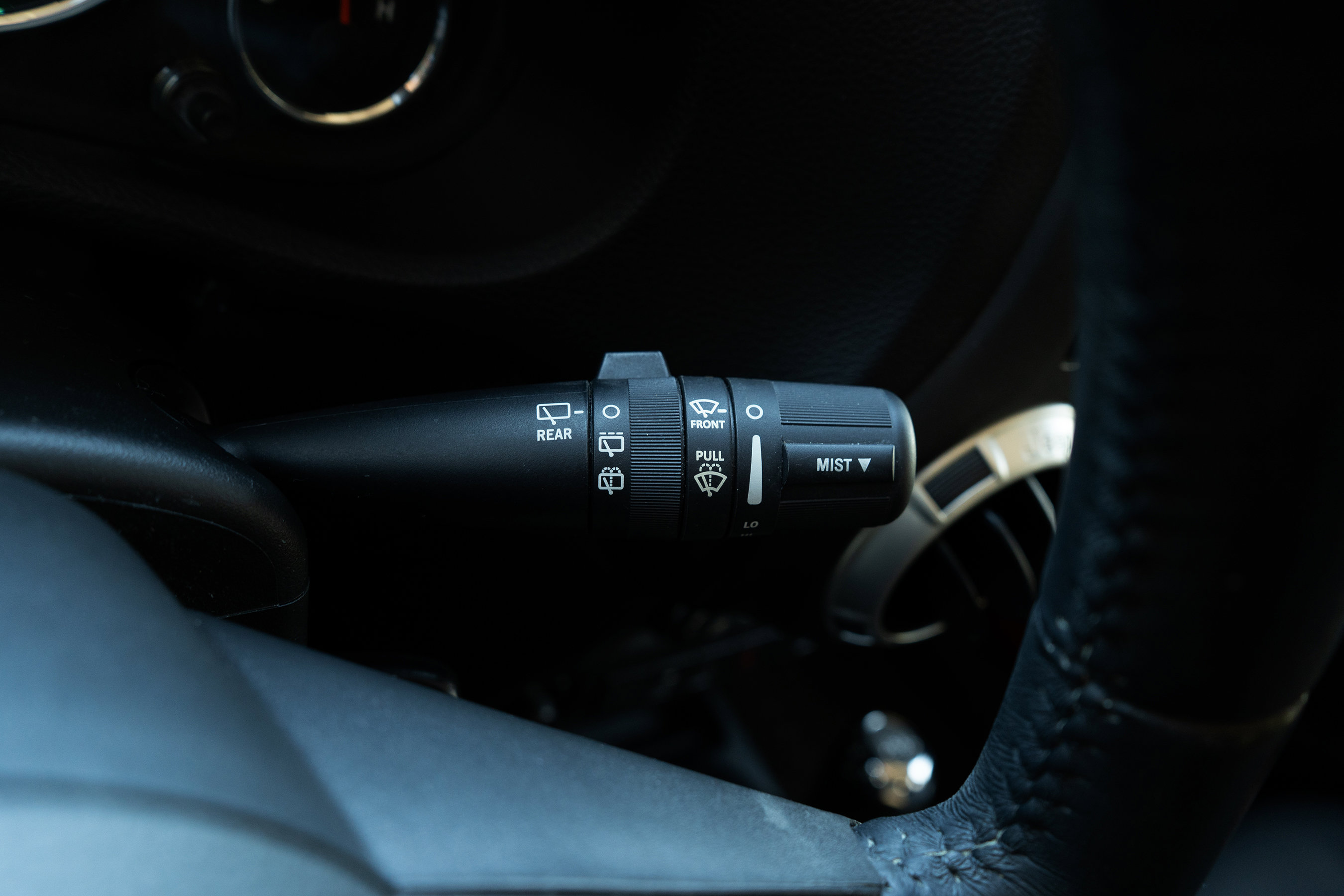 Used 2017 Jeep Wrangler Unlimited Sahara w/ Max Tow Package image 28