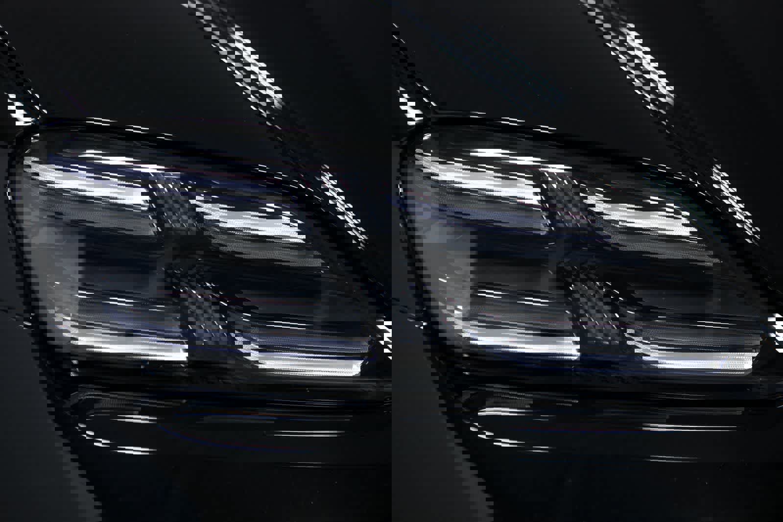 Certified 2025 Porsche Macan 4S Electric AWD/4WD image 33