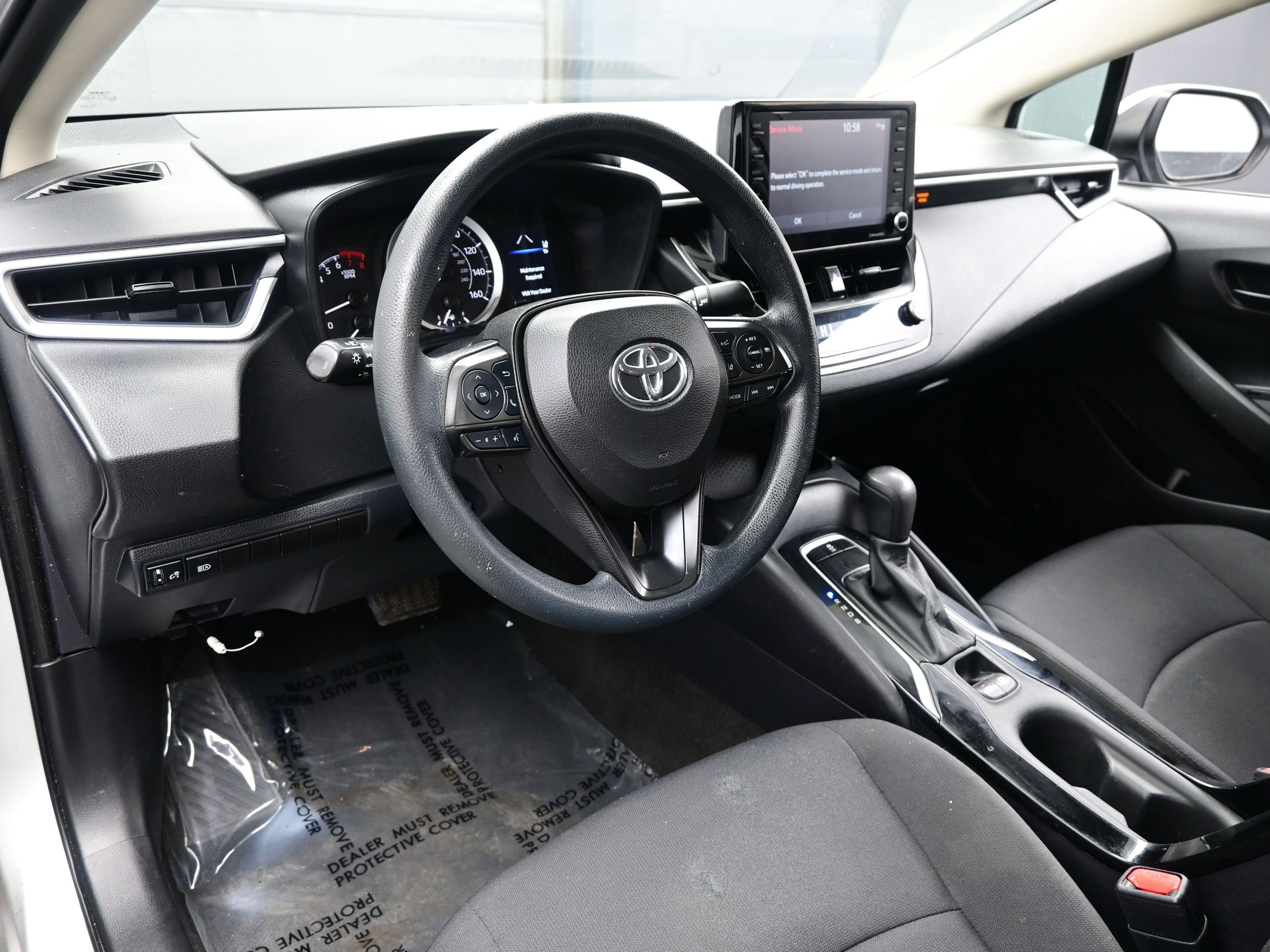 Used 2022 Toyota Corolla LE image 11