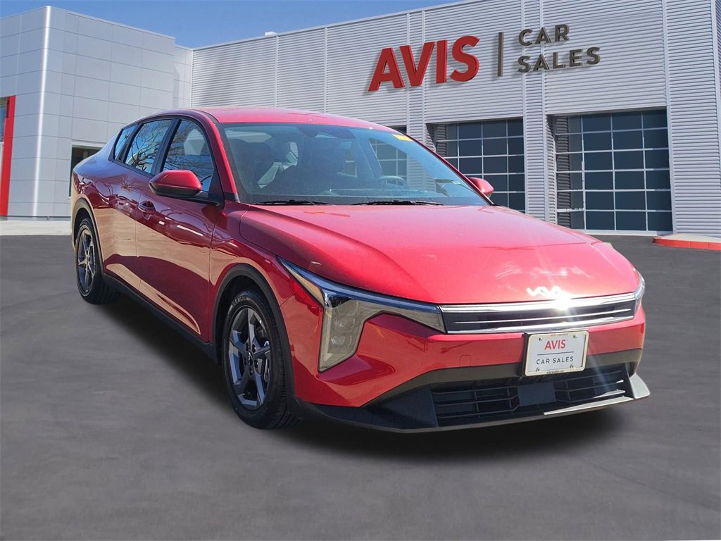 Used 2025 Kia K4 LXS image 9
