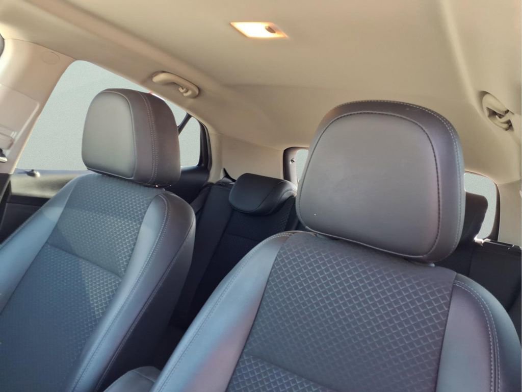 Used 2022 Buick Encore Preferred w/ Safety Package image 15