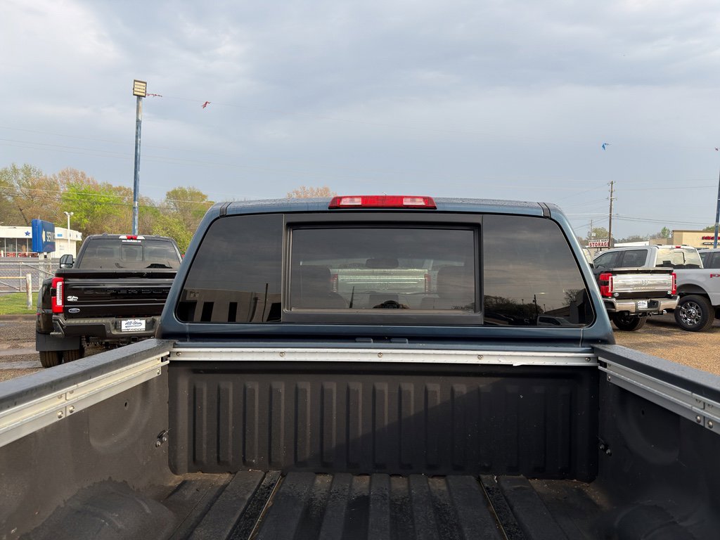 Used 2014 Nissan Titan SL w/ SL Heavy Metal Package image 21