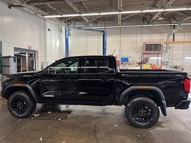 New 2026 GMC Canyon Elevation image 3