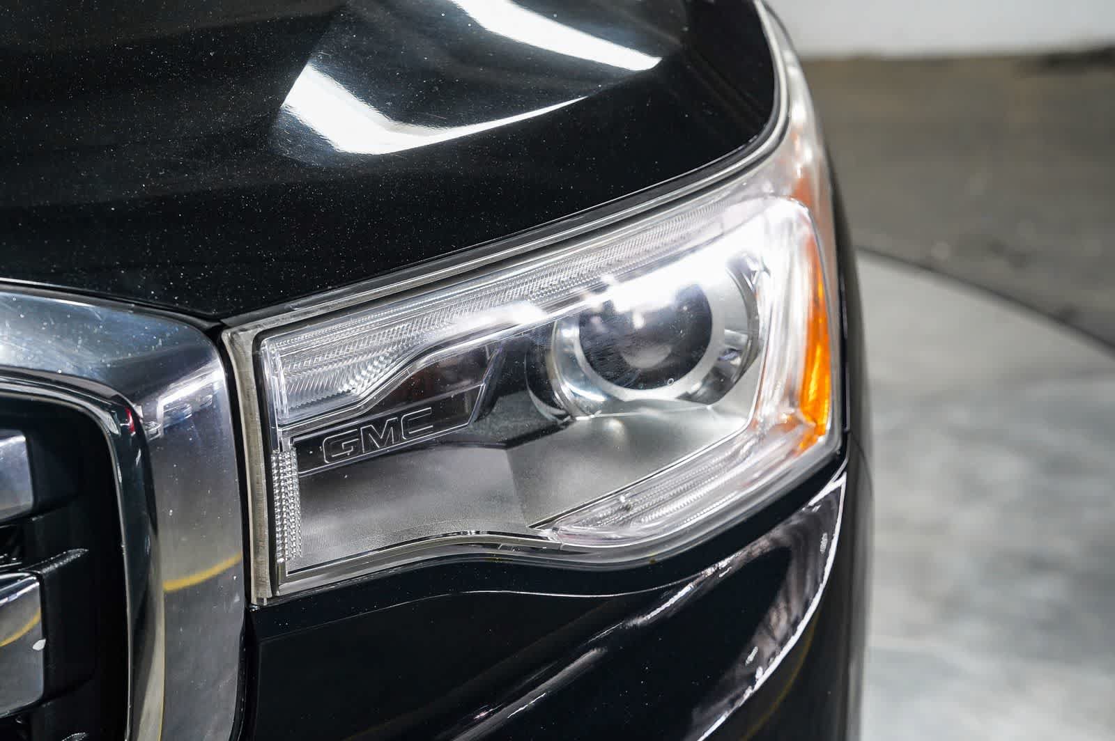 Used 2017 GMC Acadia SLT FWD image 7