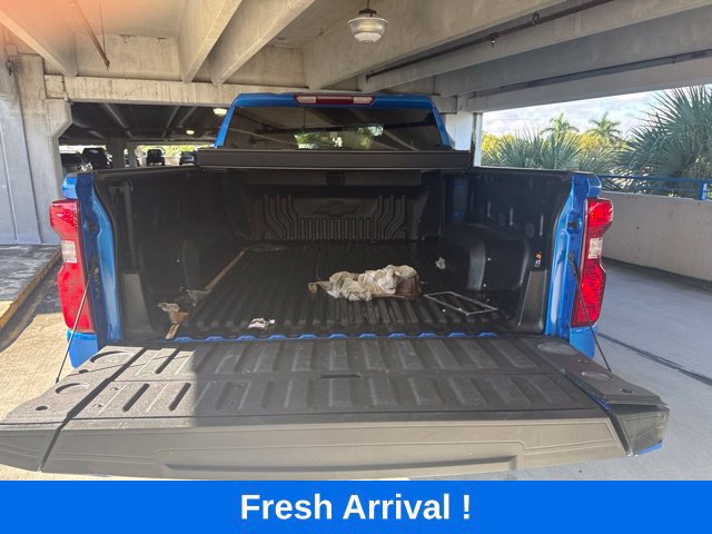 Used 2025 Chevrolet Silverado 1500 Custom w/ LPO, Dark Essentials Package RWD image 18