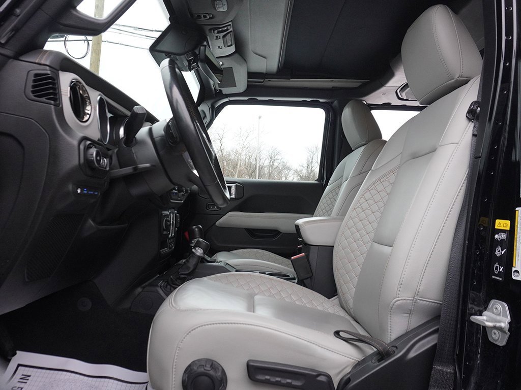 Used 2021 Jeep Wrangler Unlimited Sahara image 31