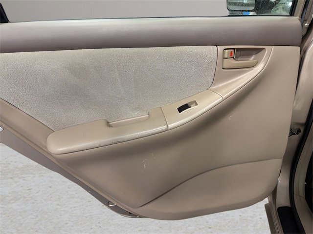 Used 2005 Toyota Corolla image 23