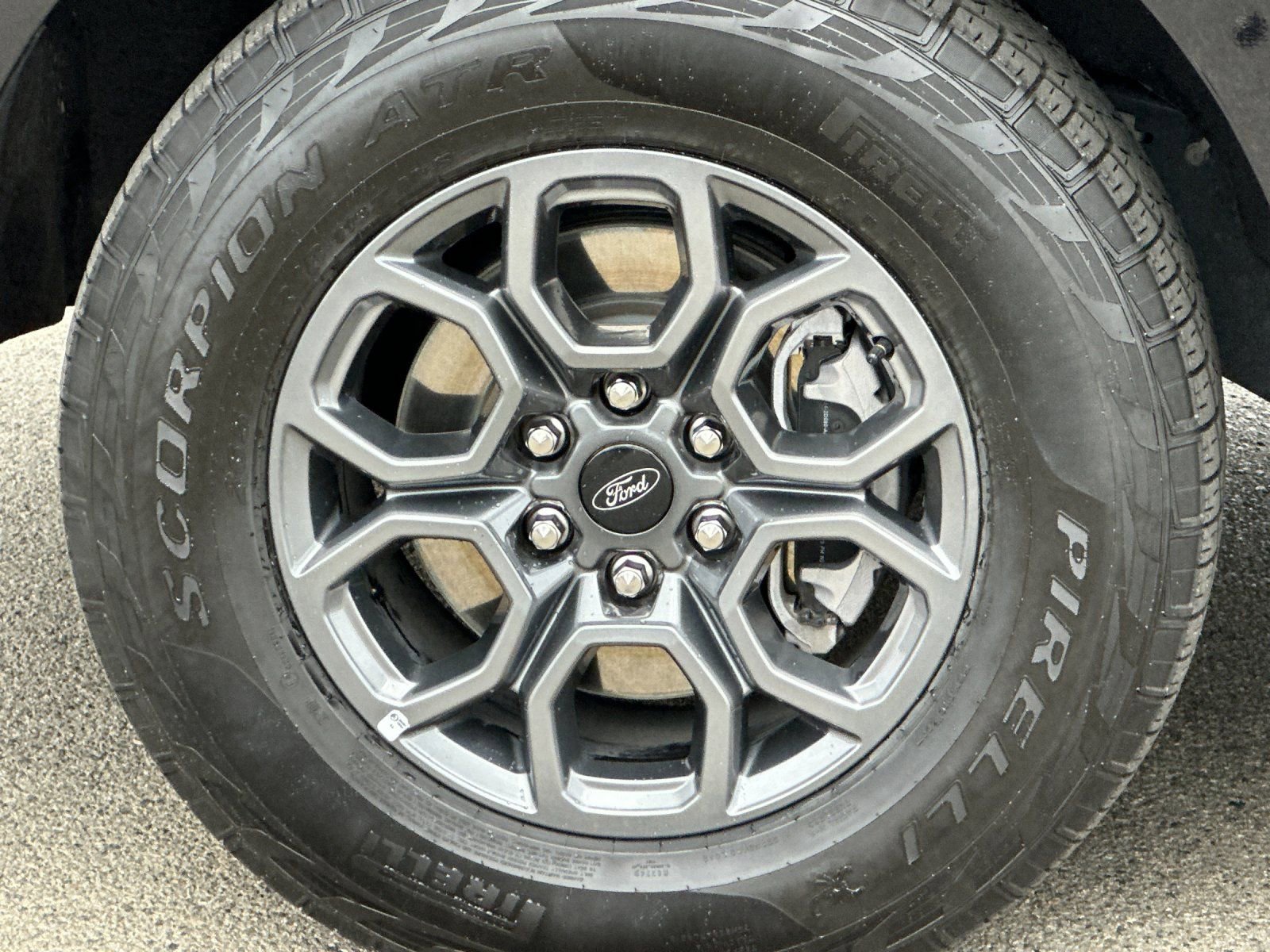 Used 2025 Ford Expedition Active AWD/4WD image 34
