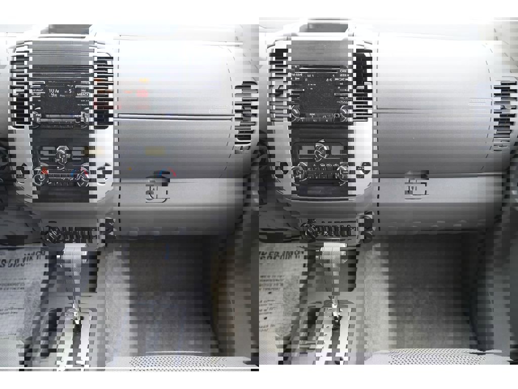 Used 2014 Nissan Frontier SV w/ SV Value Truck Package image 17