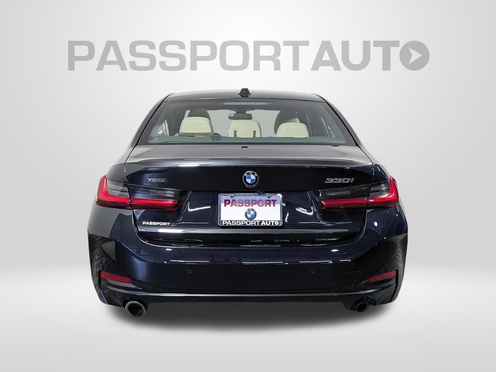 Used 2023 BMW 330i xDrive Sedan w/ Premium Package AWD/4WD image 6