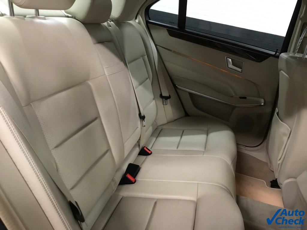 Used 2016 Mercedes-Benz E 350 4MATIC Sedan image 30