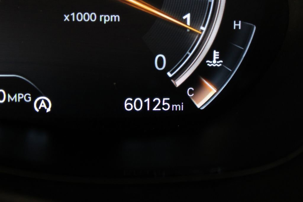 Used 2024 Genesis GV70 2.5T w/ Sport Prestige Package image 30