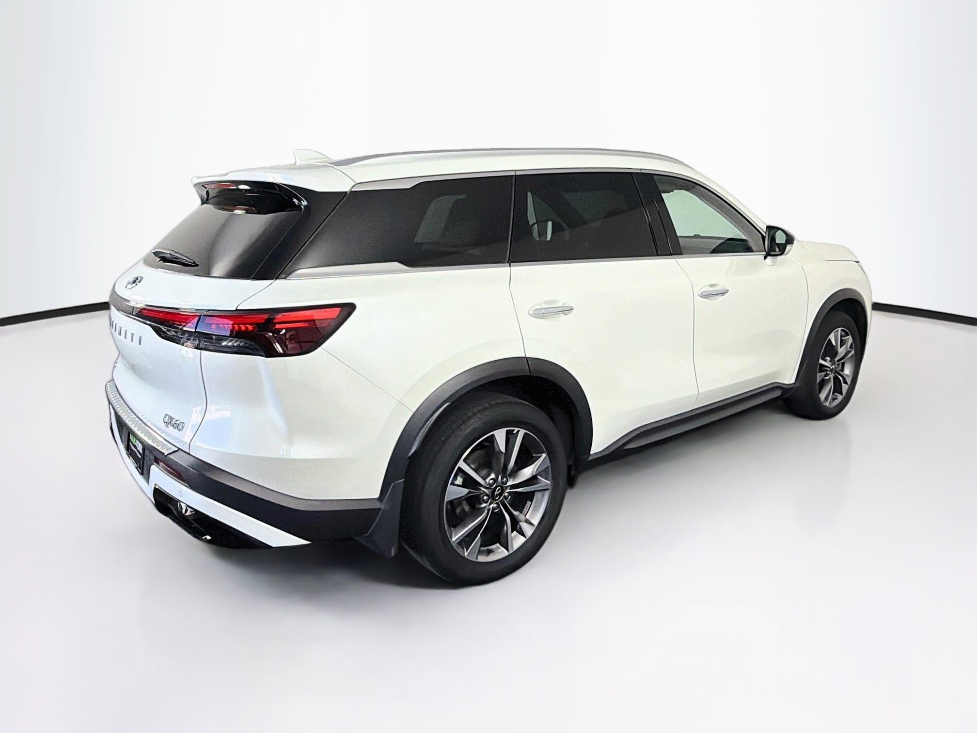 Used 2023 INFINITI QX60 Luxe w/ Cargo Package AWD/4WD image 9