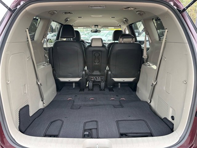 Used 2020 Kia Sedona EX image 14