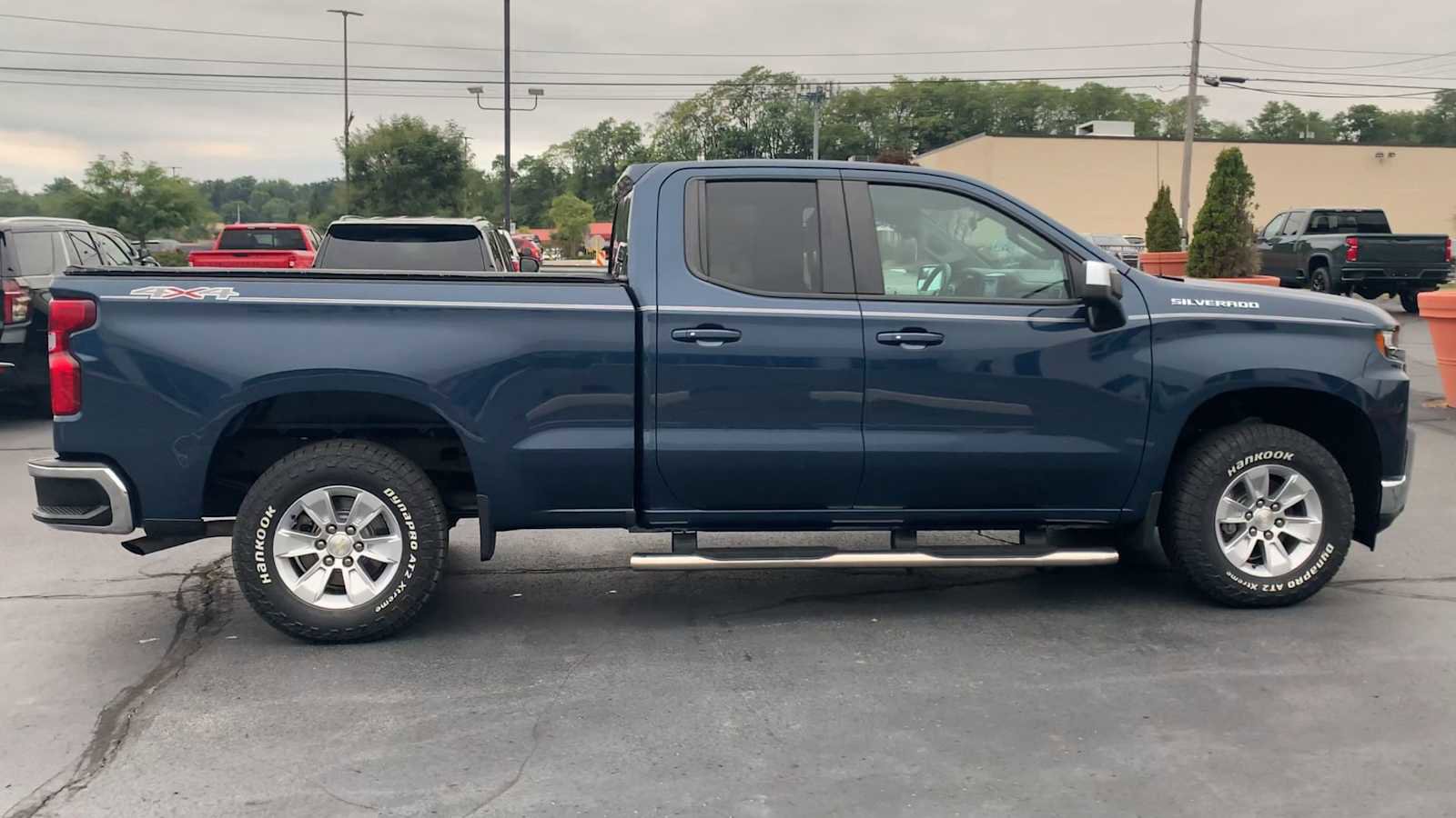 Certified 2019 Chevrolet Silverado 1500 LT w/ All-Star Edition image 9