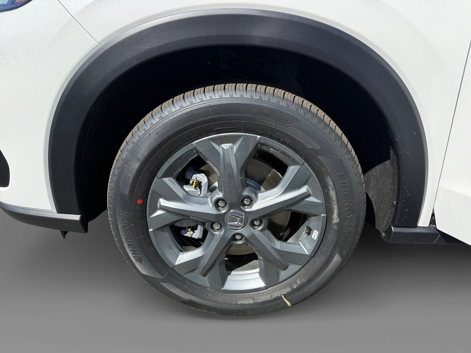 New 2026 Honda HR-V LX image 9