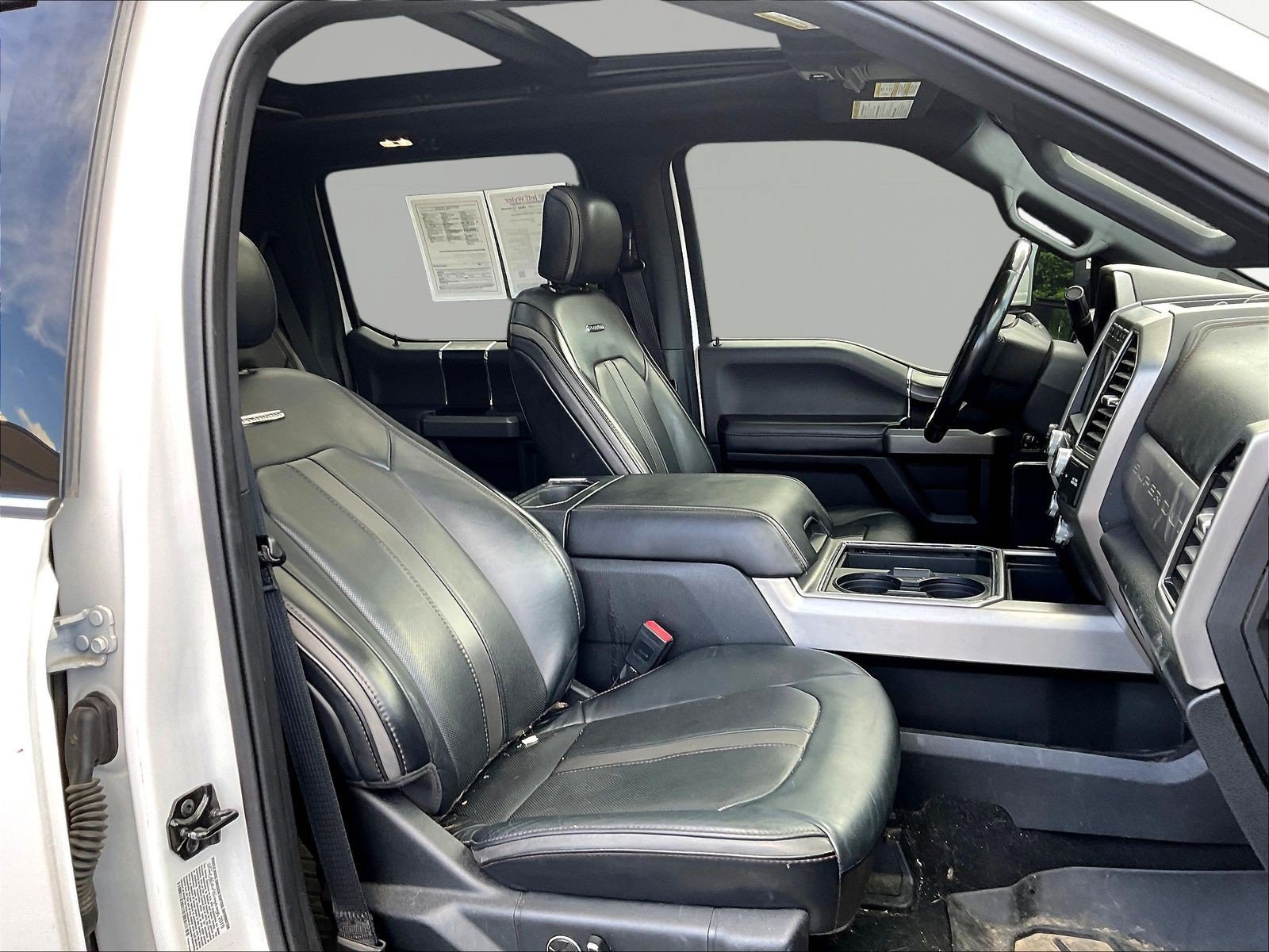 Used 2019 Ford F350 Platinum w/ Platinum Ultimate Package AWD/4WD image 30
