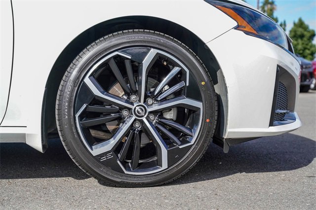 Used 2023 Nissan Altima 2.5 SR w/ SR Premium Package image 10