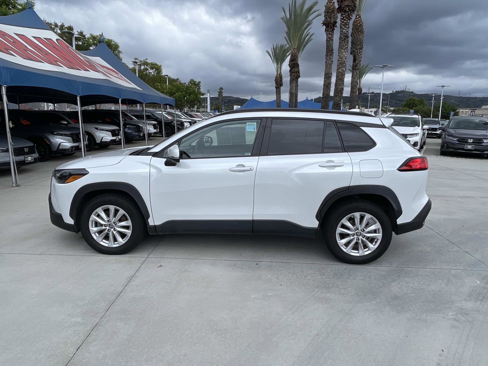 Used 2022 Toyota Corolla Cross LE image 29