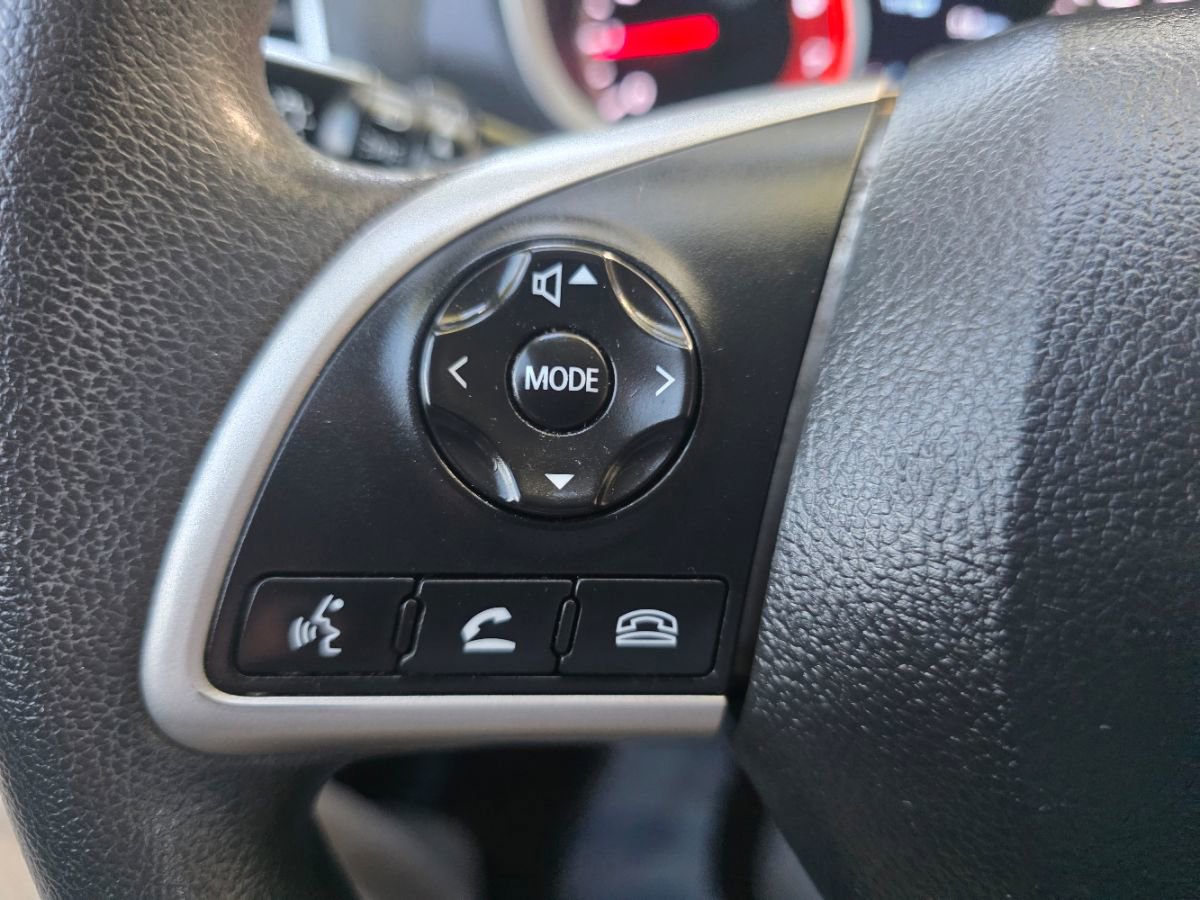 Used 2018 Mitsubishi Eclipse Cross LE image 24