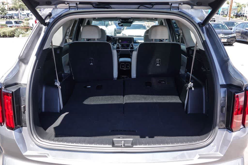 Certified 2023 Kia Sorento SX Prestige AWD/4WD image 26