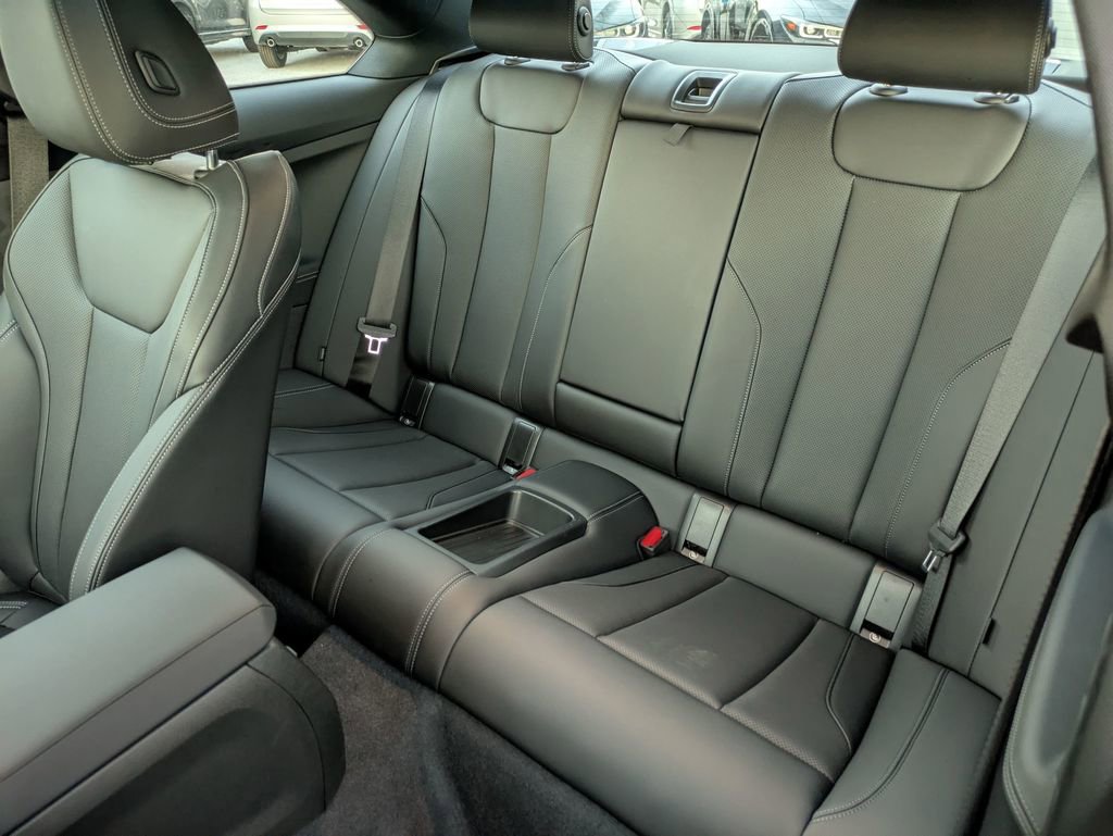 Used 2024 BMW 230i Coupe image 25