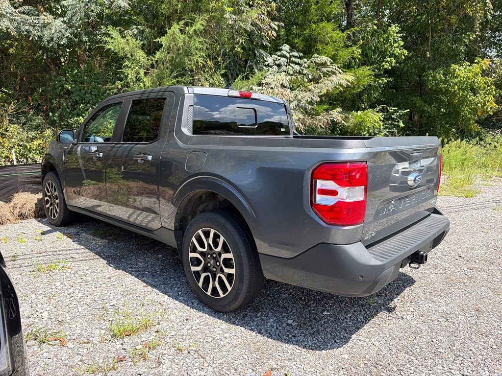 Used 2024 Ford Maverick Lariat AWD/4WD image 5