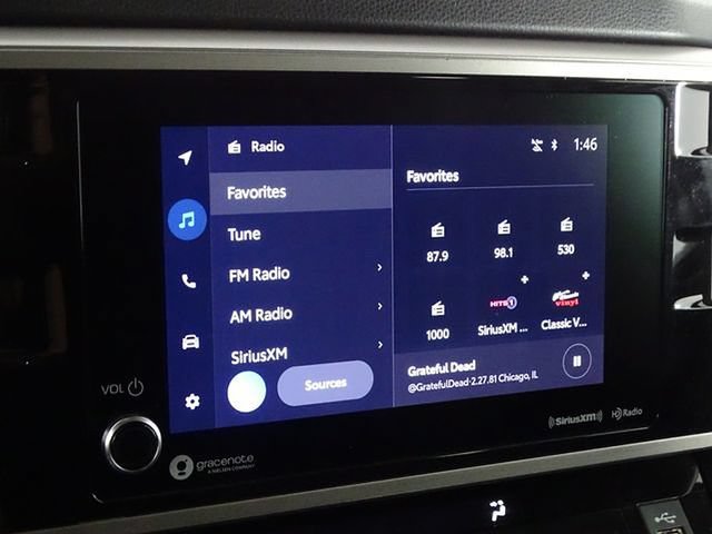 Used 2022 Toyota Tundra SR5 w/ SR5 Convenience Package AWD/4WD image 31