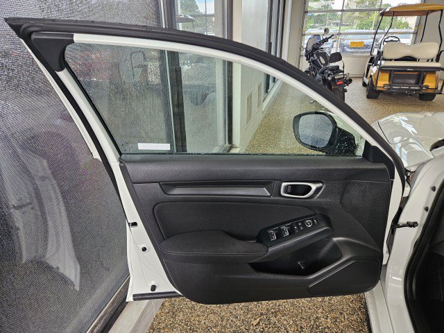 Used 2023 Honda Civic LX image 17