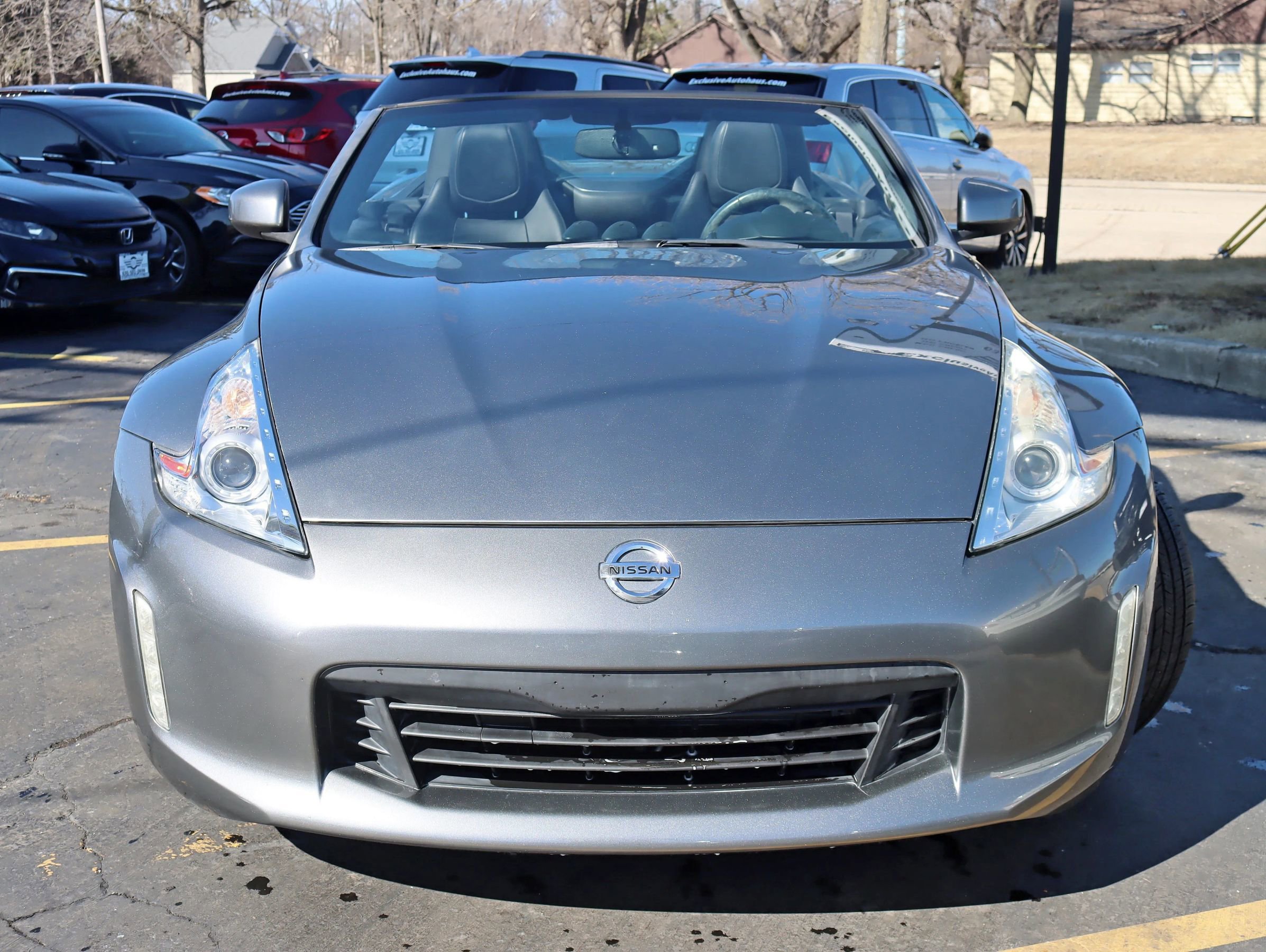 Used 2013 Nissan 370Z Touring RWD image 10
