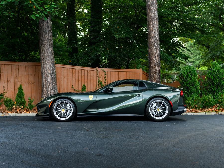 Used 2023 Ferrari 812 GTS image 5