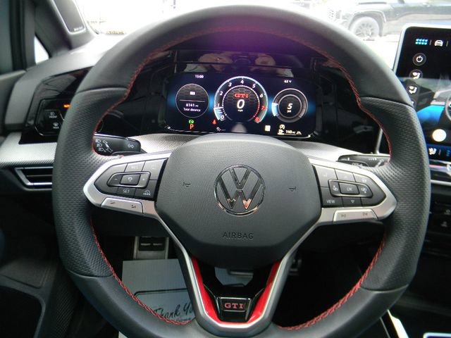 Used 2025 Volkswagen GTI SE FWD image 9
