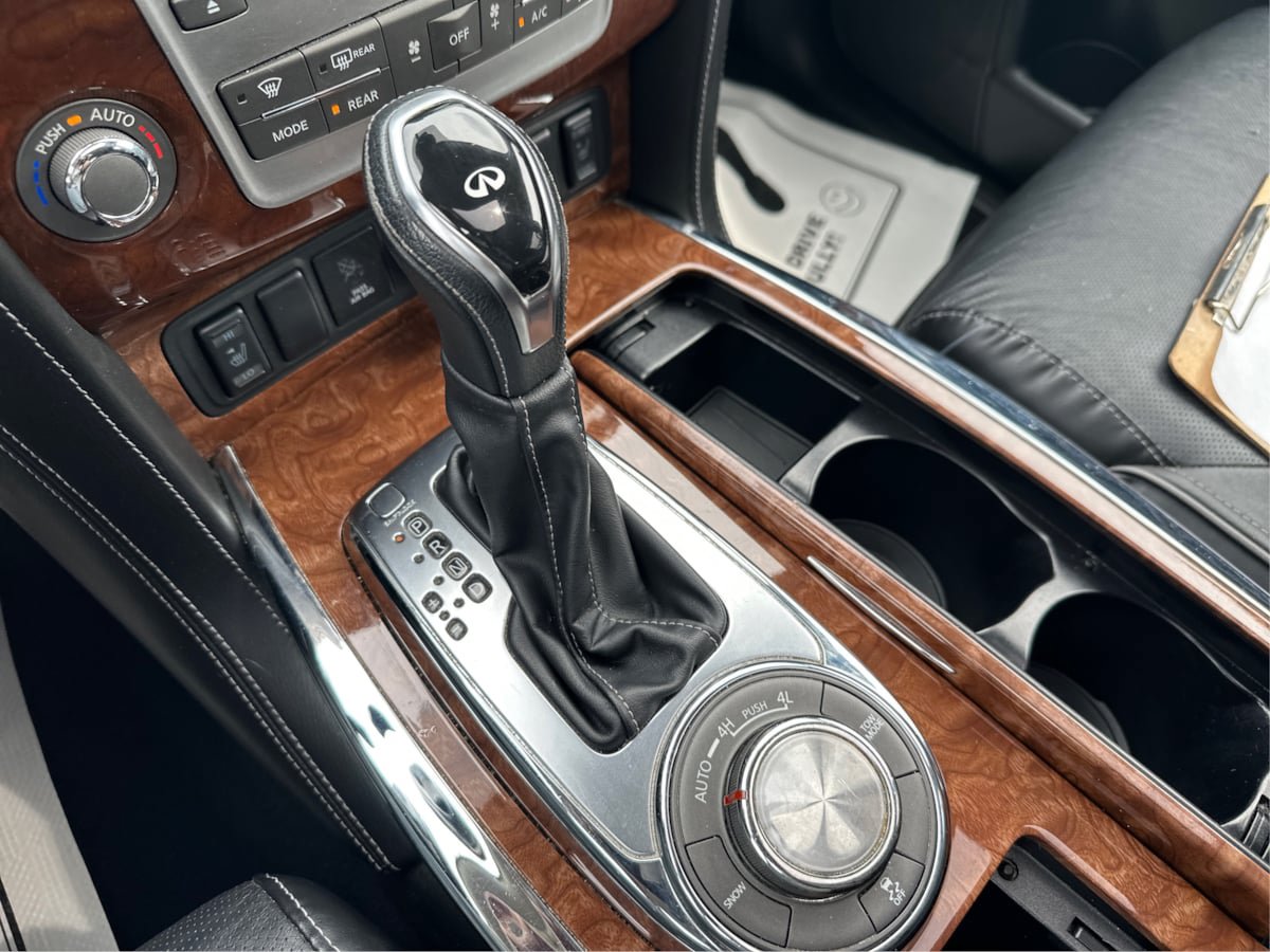 Used 2019 INFINITI QX80 Luxe AWD/4WD image 17