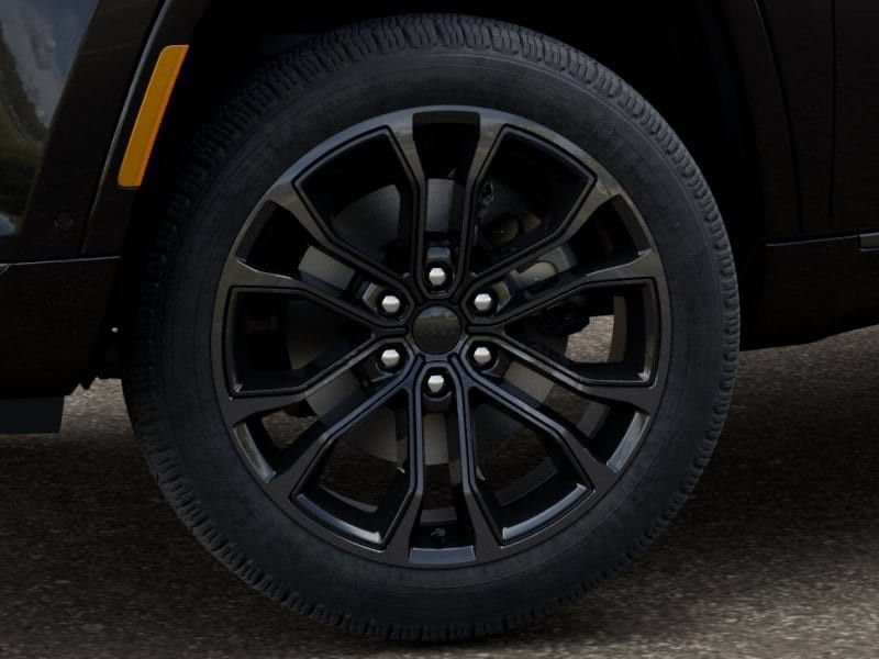 New 2026 Jeep Grand Wagoneer Summit AWD/4WD image 3