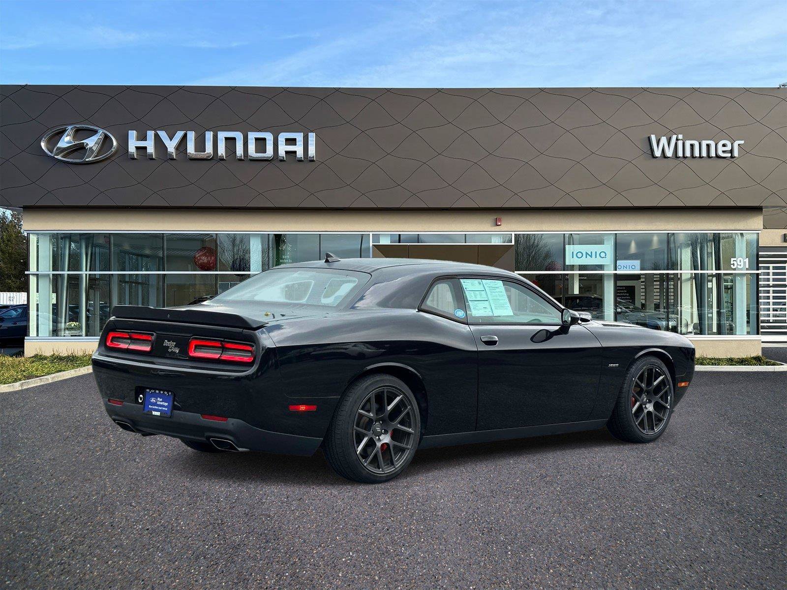 Used 2018 Dodge Challenger R/T Plus RWD image 4